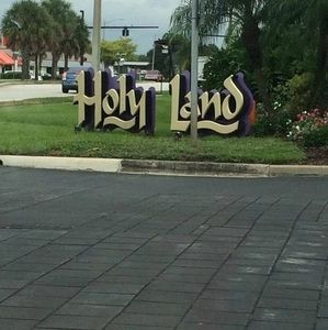 Meet your Posher, Martin